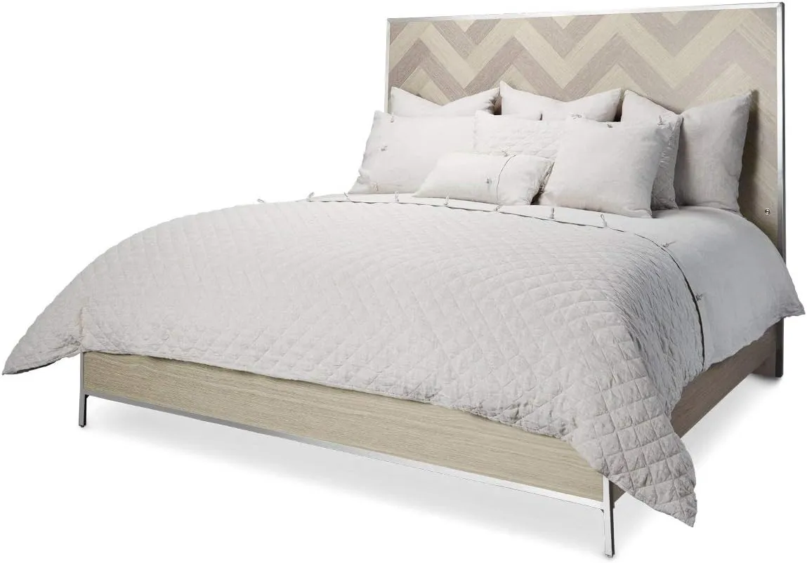 Aico Amini Silverlake Village E King Panel Bed in Washed Oak