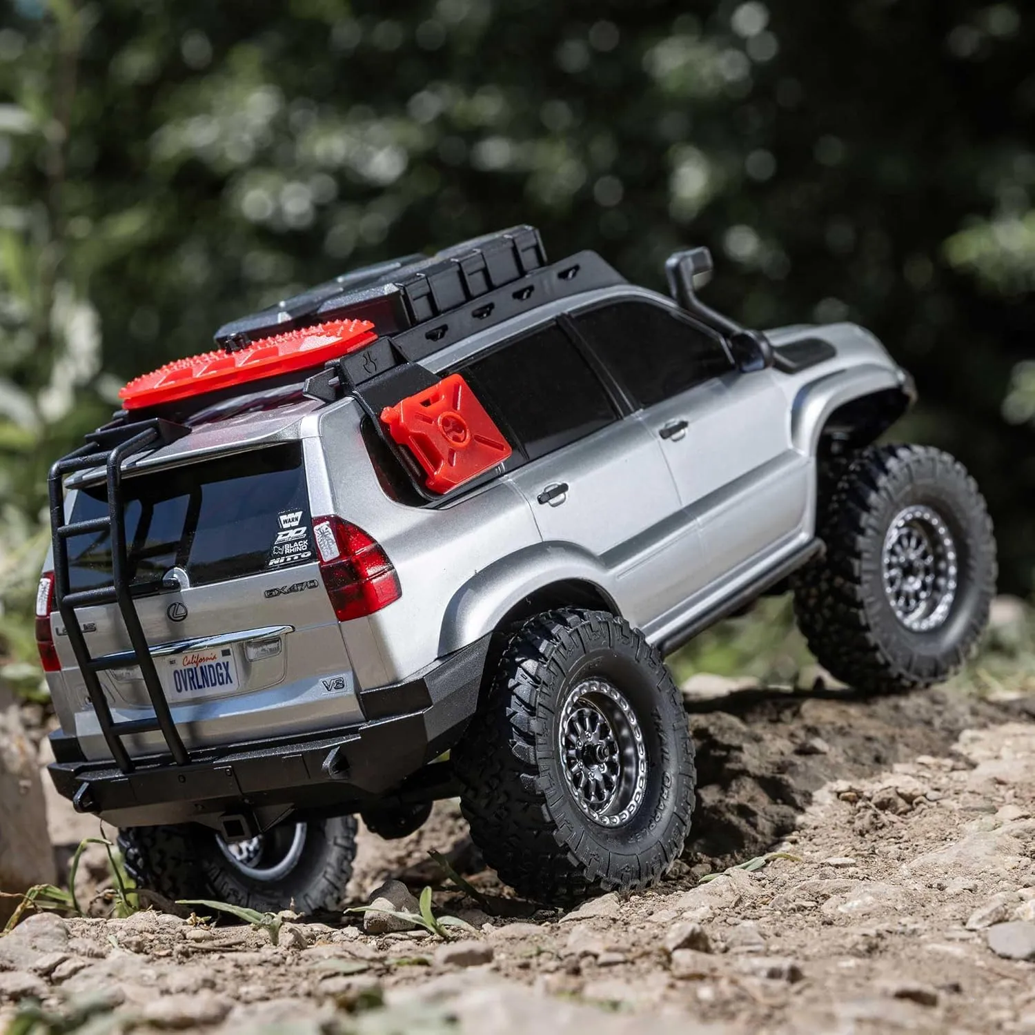 Axial RC Truck SCX24 Lexus GX470: 1/24 4WD RTR (Everything Needed to Run is Included), Silver, AXI-1532T2