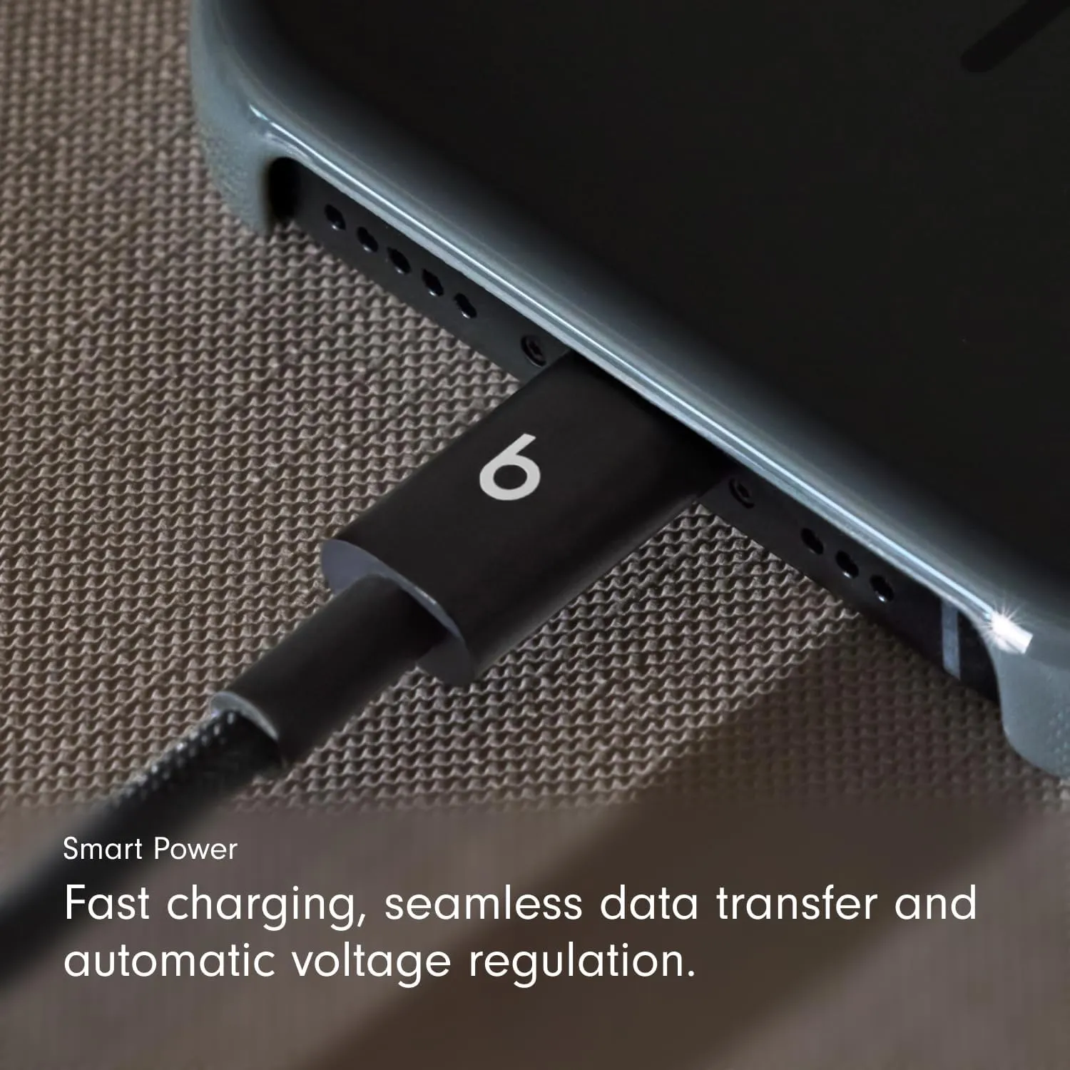 Beats USB-C to USB-C Woven Short Cable Fast Charging Durable/Tangle-Free Compatible Charger for Apple & Android USB-C Devices (20 cm) - Bolt Black