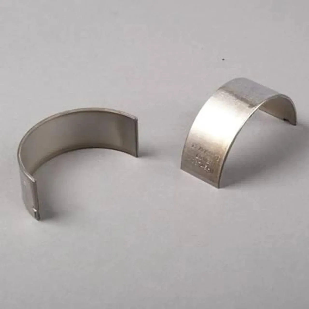 Clevite TM-77 Connecting Rod Bearing 2.100" Standard Size X8