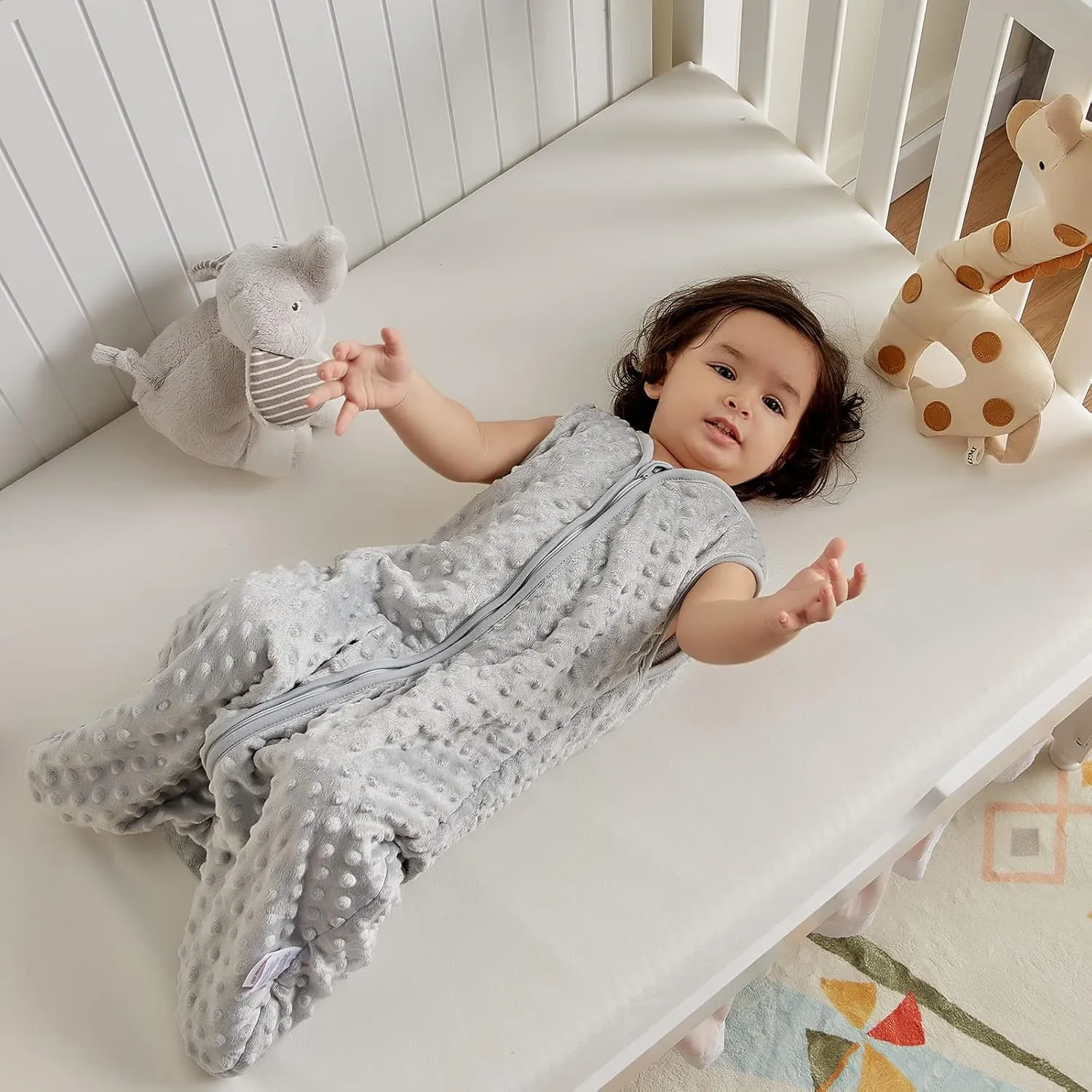 DaysU Baby Sleep Sack with Plush Dots 18-24 Months, 2.5 TOG Sleeveless Baby Wearable Blanket with 2-Way Zipper, Sleeping Bag for Toddler, Grey