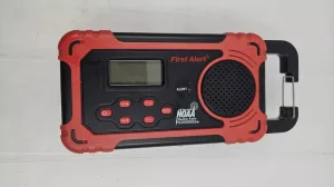 Emergency Solar Hand Crank Radio by Sharper Image