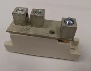 GENERAL ELECTRIC TNI62 600V 30A Neutral Kit Fusible/Nonfused Safety Switches