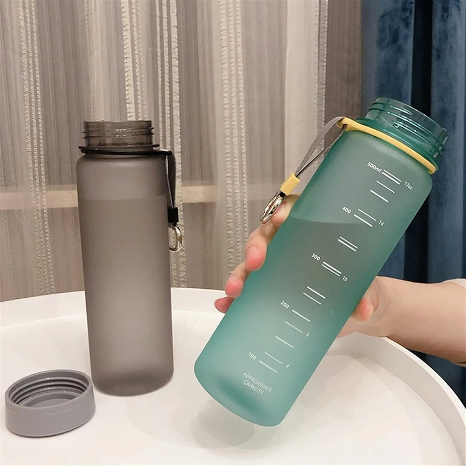 kettles Matte Texture Water Bottles with Portable Rope,Wide Mouth,Sports Bottle With Time Marker,Plastic Large Cups-Leak Proof Fitness canteen(C)