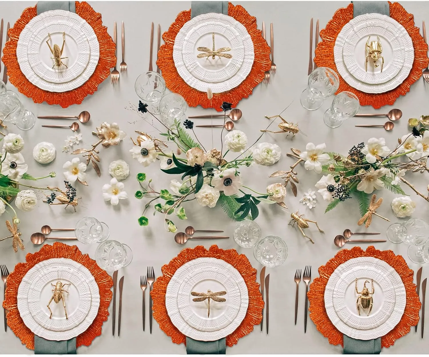 MAONAME 13" Orange Charger Plates, Round Reef Chargers for Dinner Plates, Plastic Plate Chargers for Table Setting, Wedding Decor, Set of 8