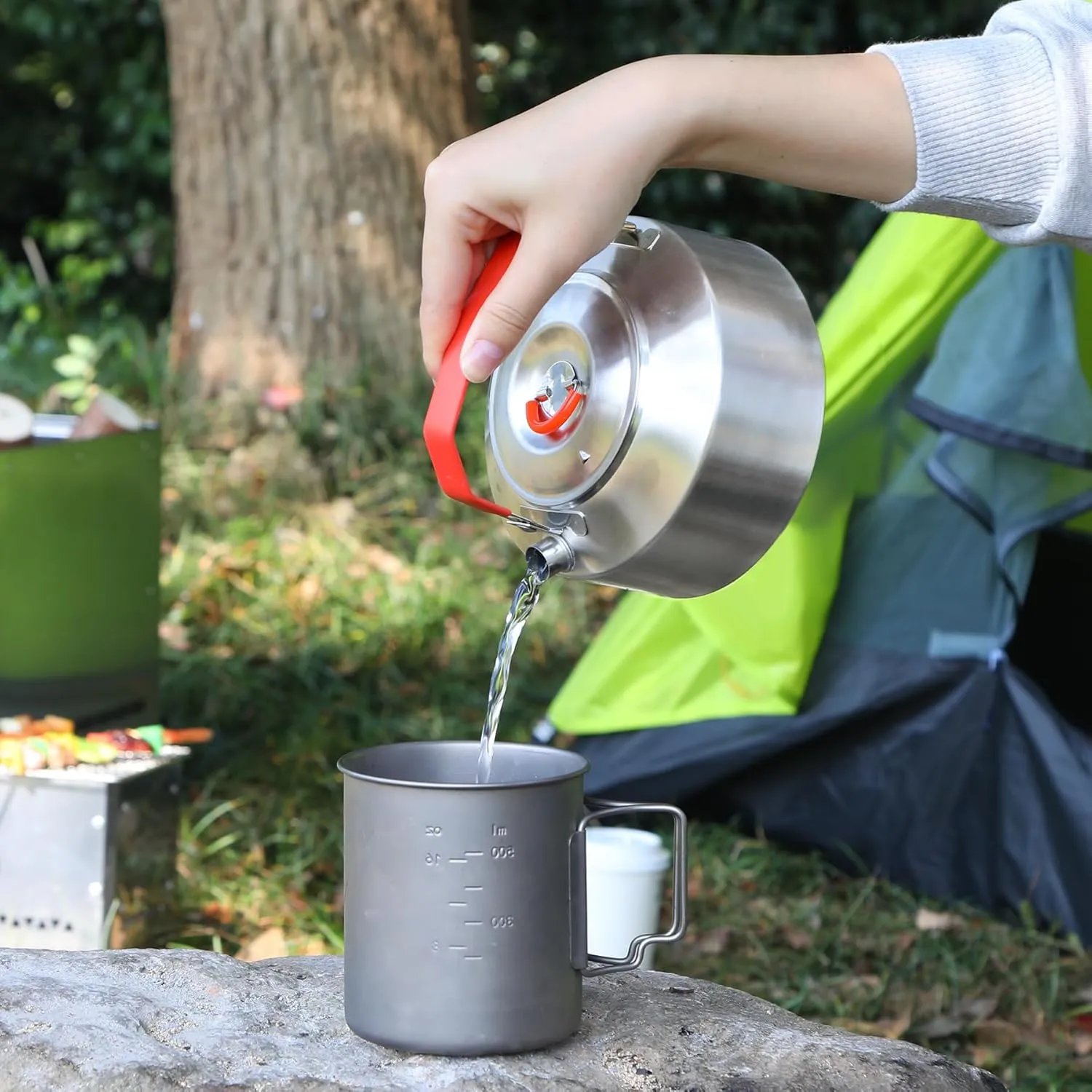 REDCAMP 0.9L Outdoor Camping Kettle, Lightweight Stainless Steel Water Pot with Carrying Bag, Portable Camp Tea Kettle Coffee Pot for Hiking Picnic Camping