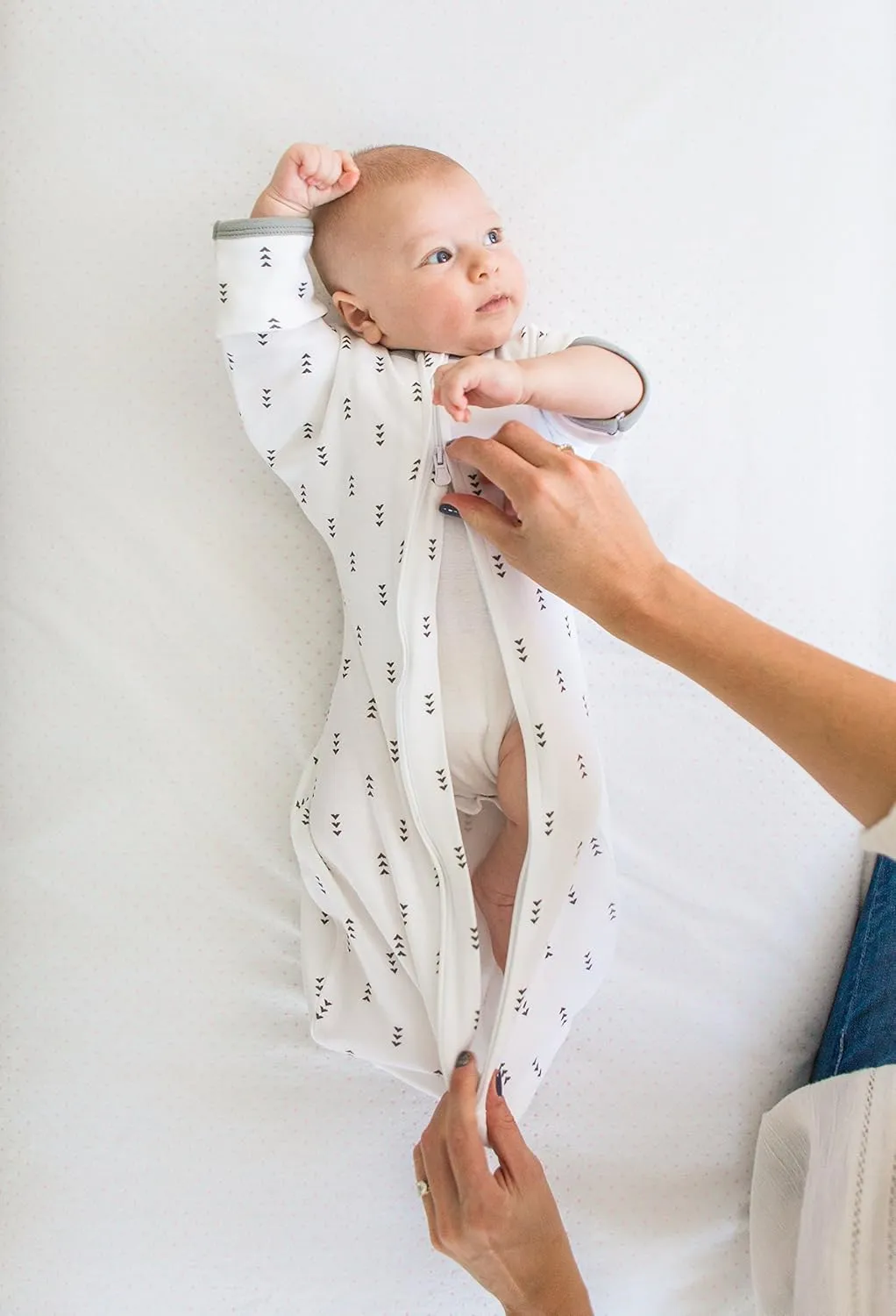 SwaddleDesigns Transitional Swaddle Sack, Arms Up Half-Length Sleeves & Mitten Cuffs, Swaddle for Newborn Transition to Baby Sleep Sack Wearable Blanket, Medium, 3-6 month, 14-21 lb, Tiny Hedgehogs